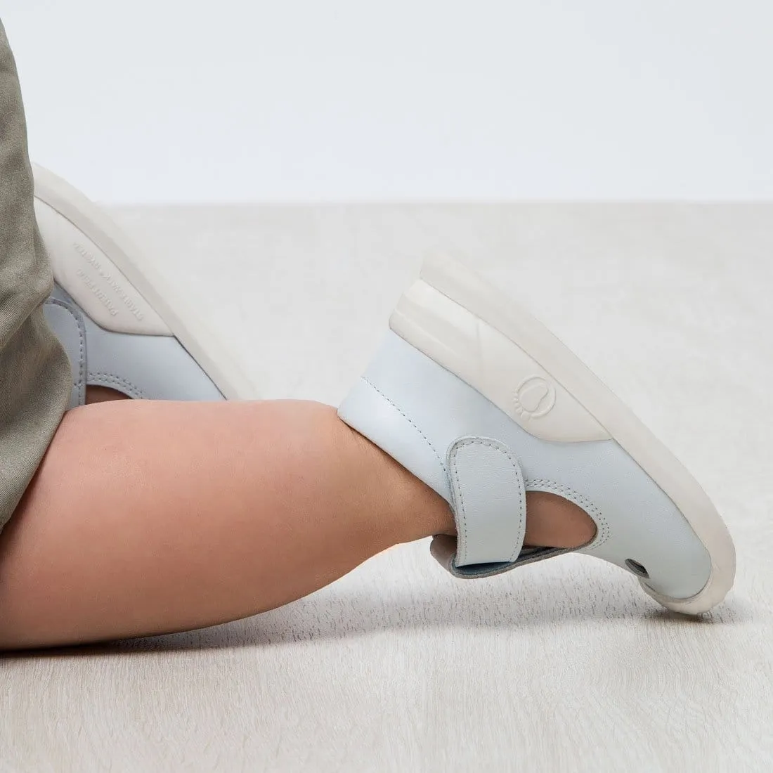 Baby's White onMicro® Shoe