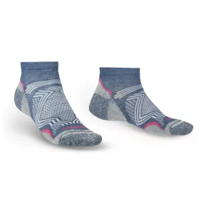 Bridgedale Women's Ultralight T2 Coolmax Performance Hike Low Socks (Dark Denim)