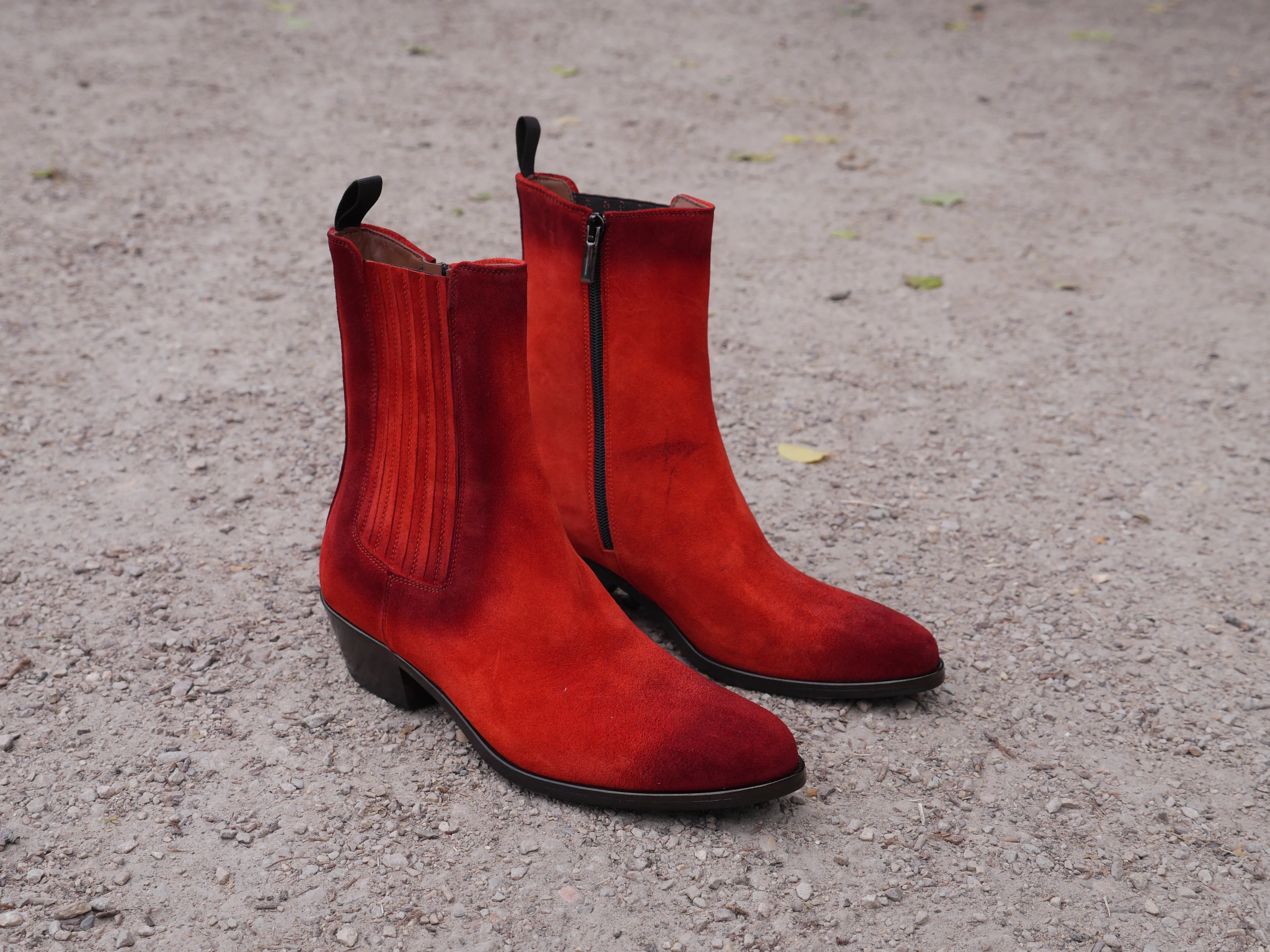 D350 - Beatles Suede Corrida