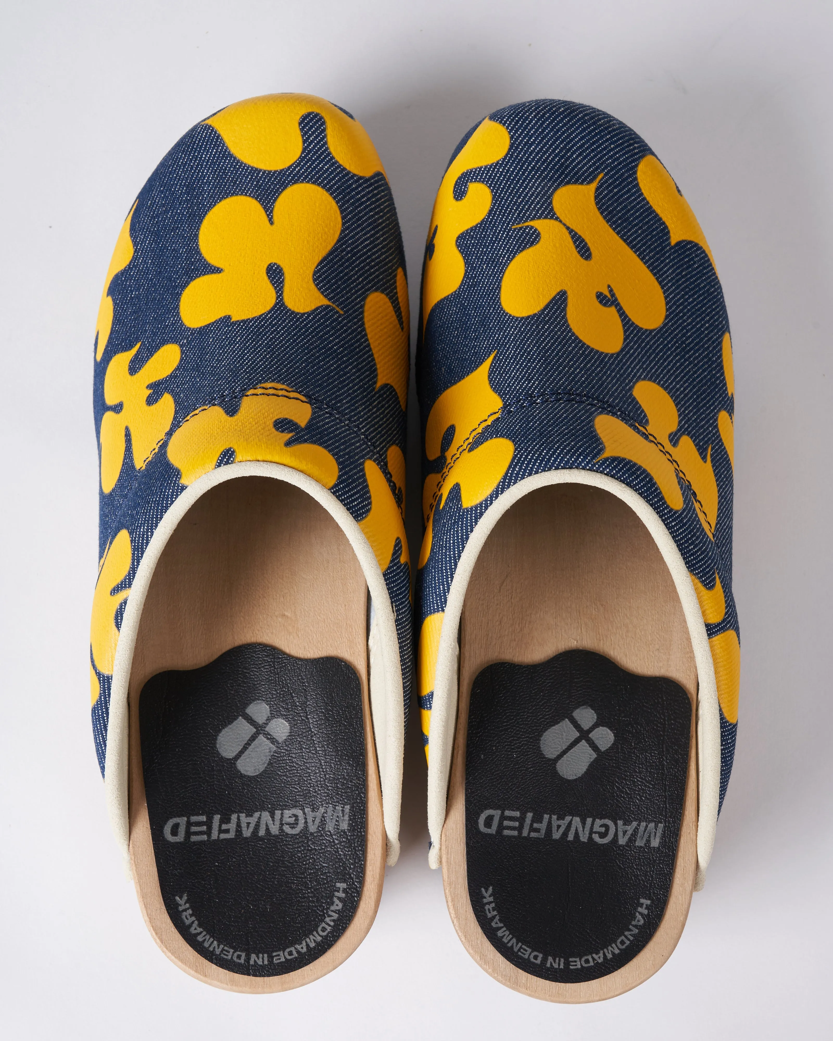 embla clog - yellow/denim