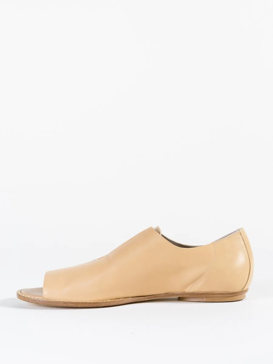flo flat - tan