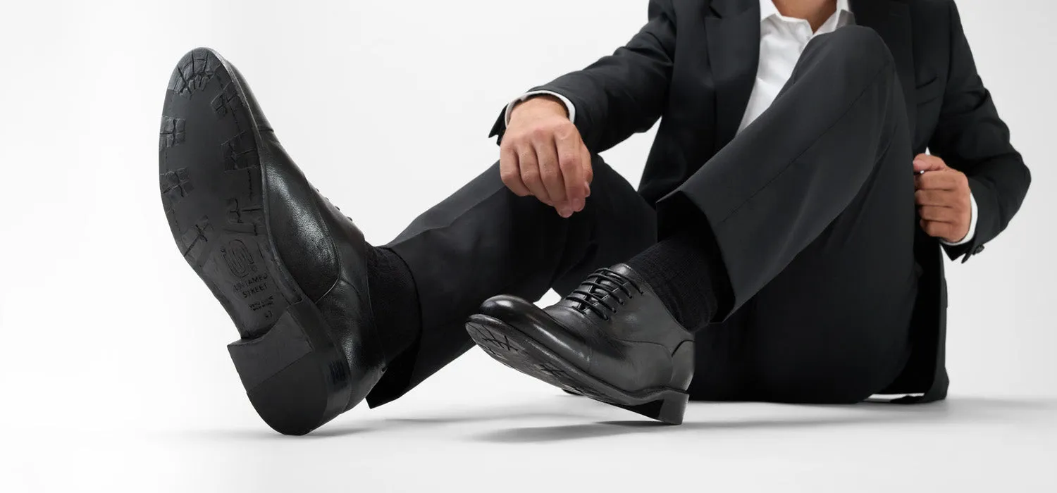 KNIGHTON iron-black oxford shoes.