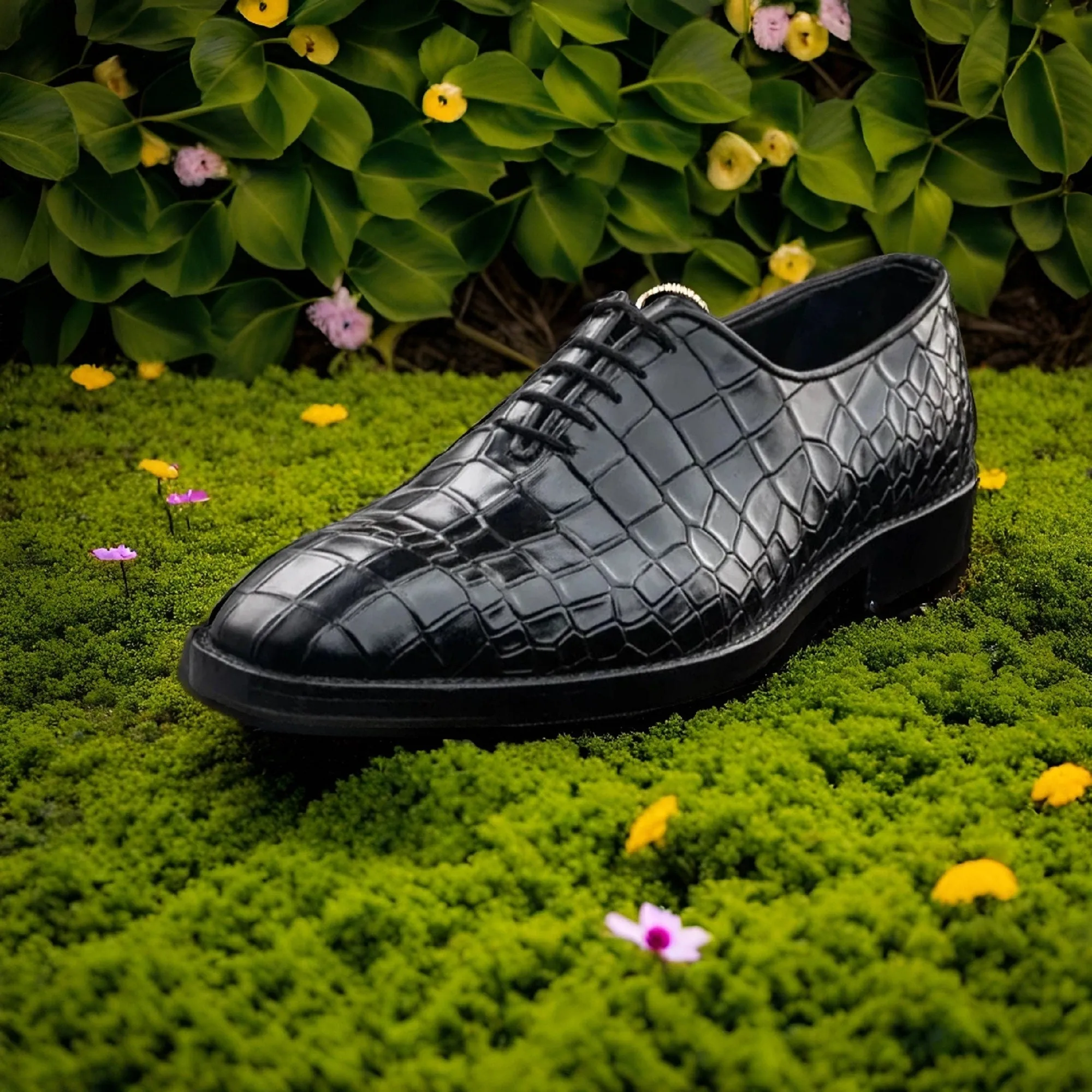 Men's Alligator Skin Texture Black Leather Whole Cut Handmade Lace Up Shoes Men Style