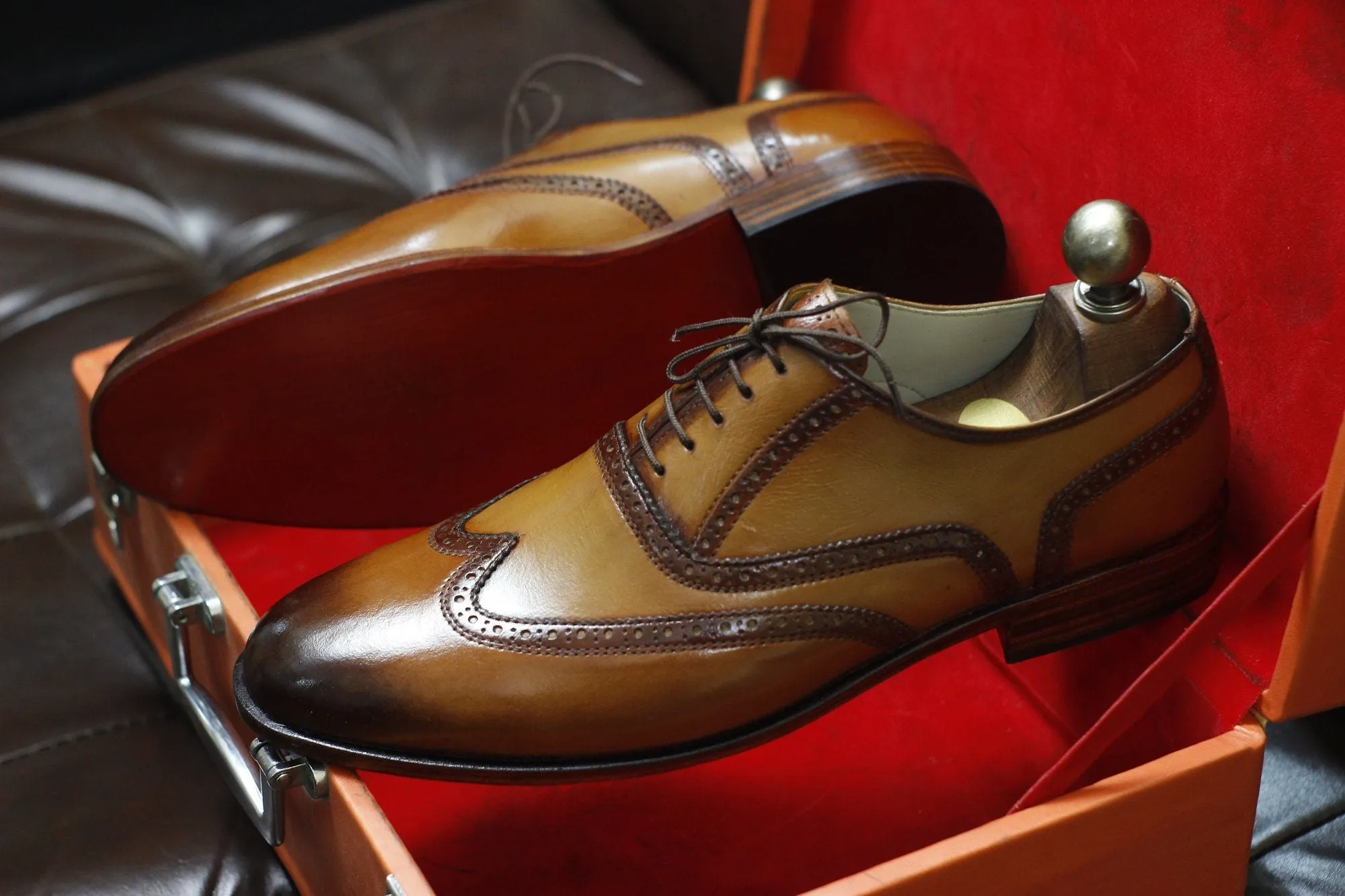 New Men's Handmade Formal Shoes Brown Shaded Leather Lace Up Stylish Wing Tip Dress & Formal Wear Shoes