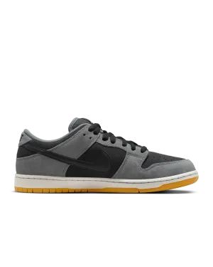 Nike SB Dunk Low Black/Dark Smoke