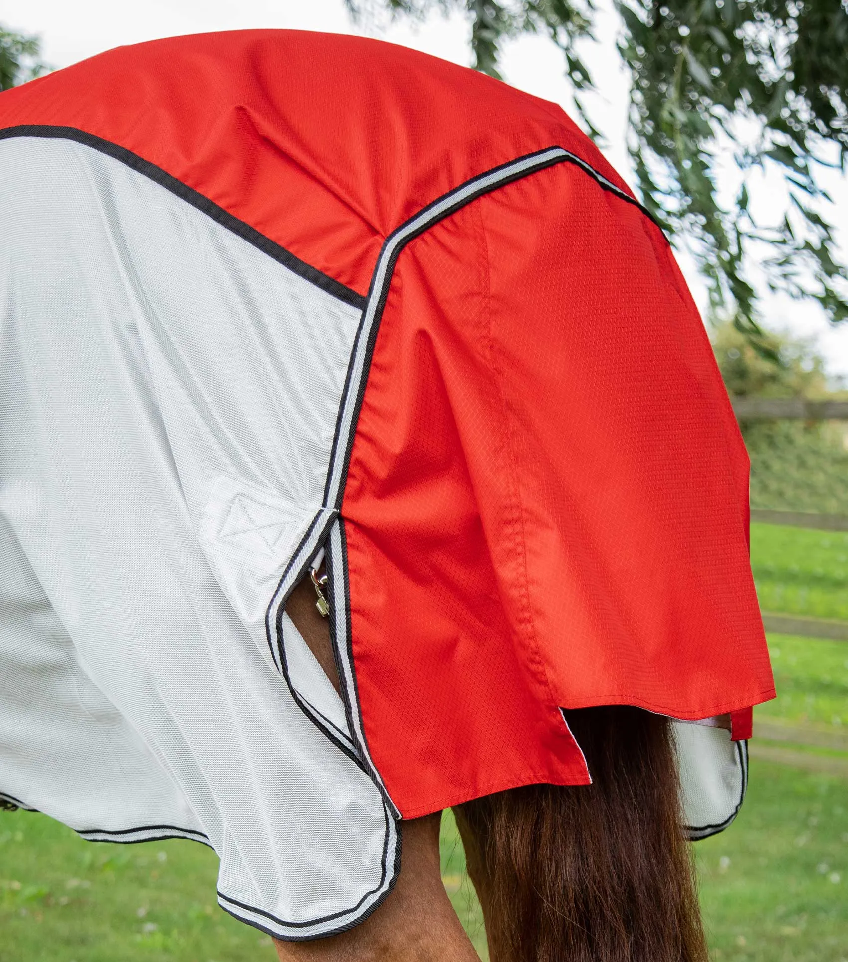 ShowerTex Fly Rug with Surcingles Red