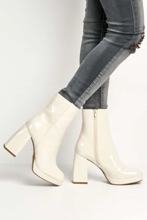 Vivika Side Zip Bock Heel Ankle Boots in Off-White
